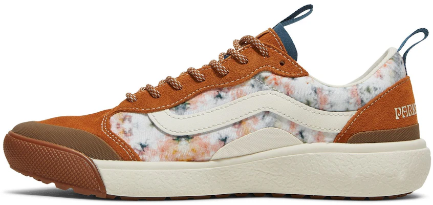 Parks Project x Vans UltraRange Exo SE 'Tie-Dye' Edisi Terhad VN0A4UWM538 Lookbook Parks Project x Vans UltraRange Exo SE 'Tie-Dye' Edisi Terhad VN0A4UWM538