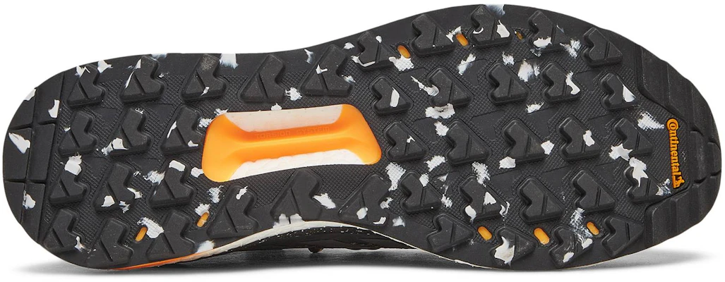 Parley x adidas Terrex Free Hiker "黑白斑點" FV6792 Shop Parley x adidas Terrex Free Hiker "黑白斑點" FV6792