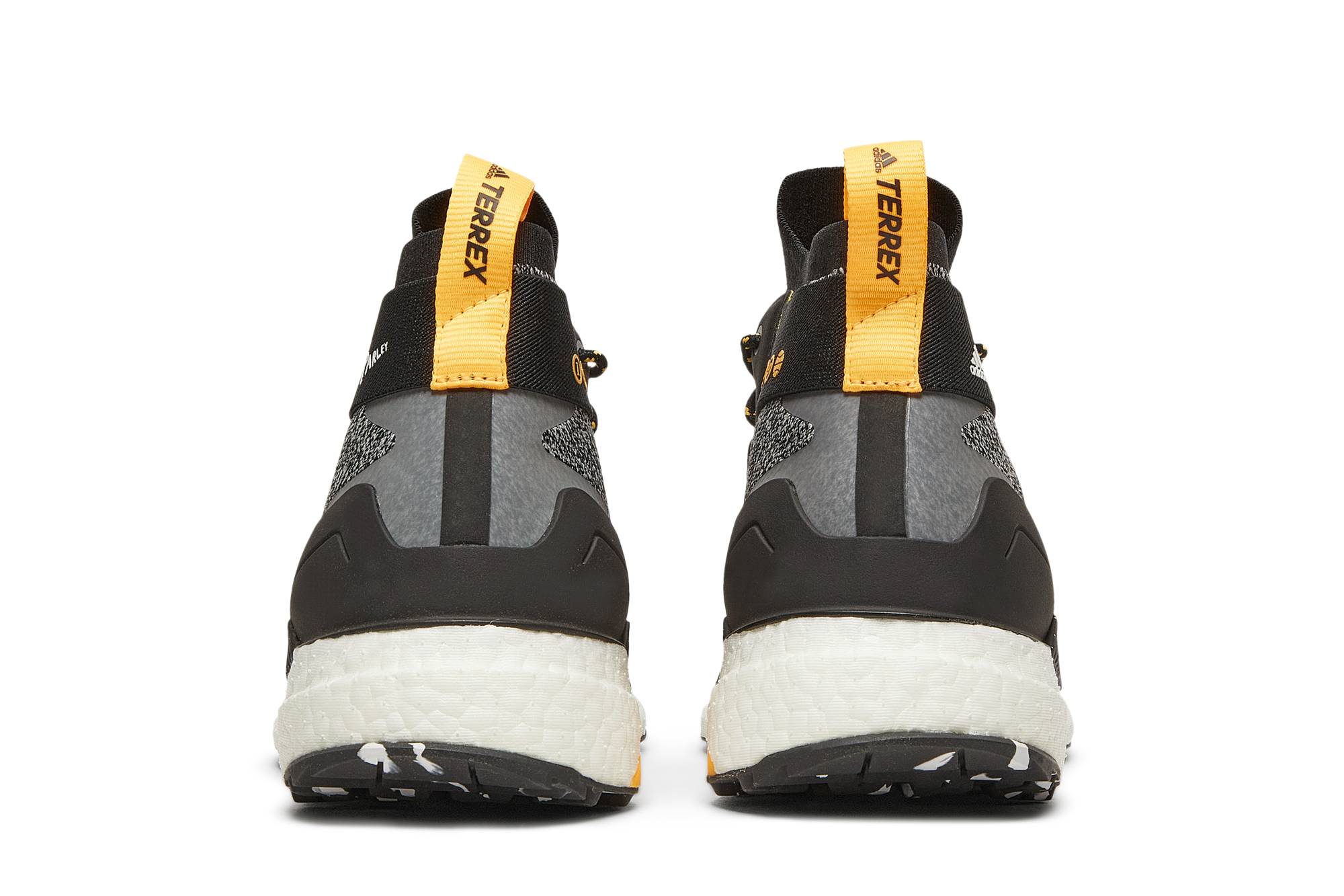 Details for Parley x adidas Terrex Free Hiker "黑白斑點" FV6792