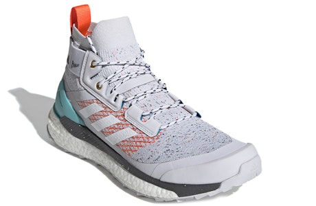 팔리 x 아디다스 테렉스 프리 하이커 '대쉬 그레이' EG5397 Lookbook 팔리 x 아디다스 테렉스 프리 하이커 '대쉬 그레이' EG5397