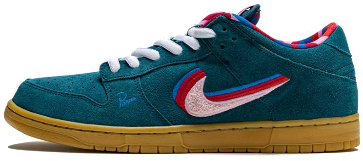 parra-x-nike-dunk-low-sb-friends-and-family-cn-4504-300
