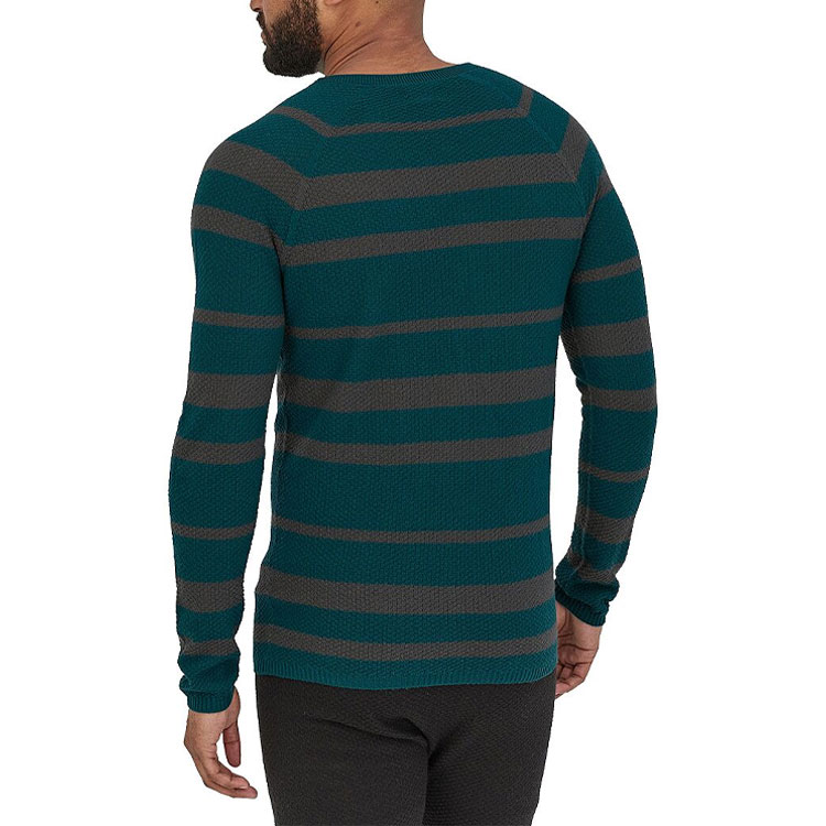 Sizing Camiseta de Manga Larga Cuello Redondo Patagonia Performance. 36515