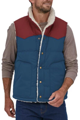 巴塔哥尼亞雙面羽絨背心雙色無袖外套 27588 Lookbook 巴塔哥尼亞雙面羽絨背心雙色無袖外套 27588