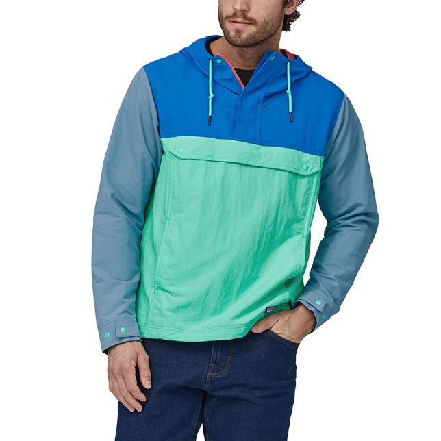 Lookbook Chaqueta con capucha Patagonia Isthmus Colorblock de manga larga. 26516