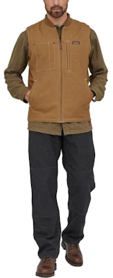 Patagonia SS23 Solid Color Multi-Pocket Utility Vest Sleeveless. 27815 Lookbook Patagonia SS23 Solid Color Multi-Pocket Utility Vest Sleeveless. 27815