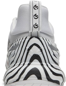 Patrick Mahomes x adidas ZX 2K Boost 'Garis Hipnotis' GV8280 Sizing Patrick Mahomes x adidas ZX 2K Boost 'Garis Hipnotis' GV8280