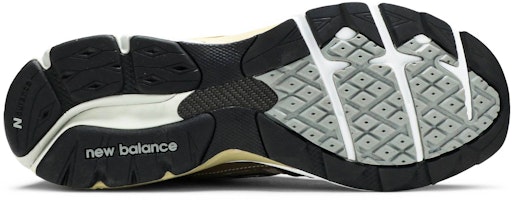 Patta x New Balance 920 Made In England 'Patta Hijau' M920PTA Shop Patta x New Balance 920 Made In England 'Patta Hijau' M920PTA