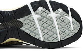 Patta x New Balance 920 Made In England 'Patta Hijau' M920PTA Purchase Patta x New Balance 920 Made In England 'Patta Hijau' M920PTA