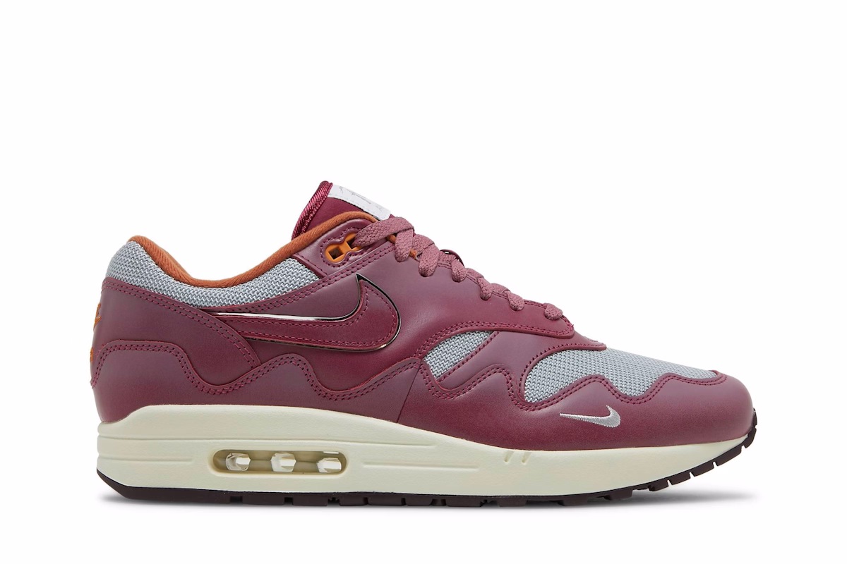 Patta x Nike Air Max 1 'Night Maroon' (with Bracelet)