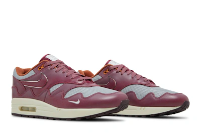 Patta x Nike Air Max 1 'Night Maroon' (with Bracelet)