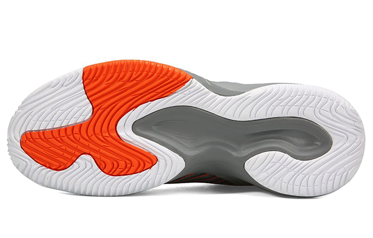 Shop 匹克 舒適緩震 防滑 低筒 實戰籃球鞋 男款 銀灰