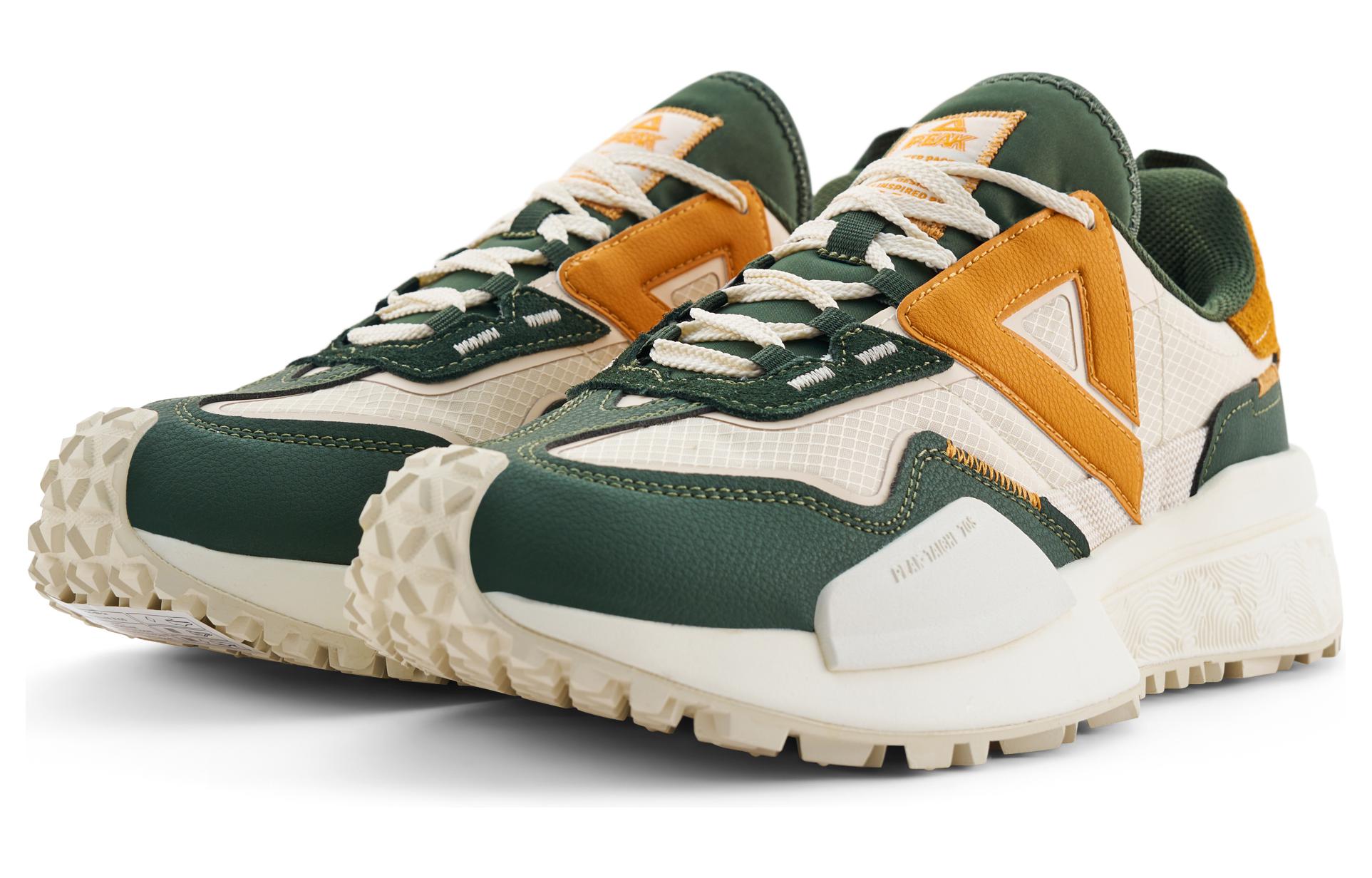 Lookbook Peak TaiChi 70s 'Putih Hijau Coklat' ET24227E