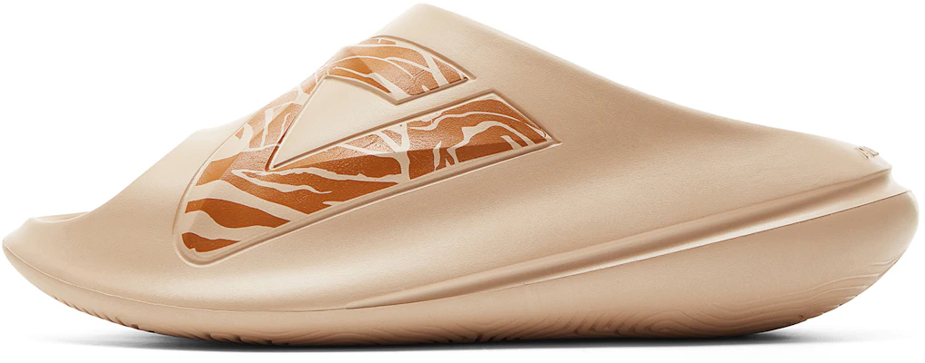 PEAK Taichi Fat Slide Xuanwu Yellow Sand Foam Cushioning Sports Slides DL410381 Muddy Sand Yellow Buy PEAK Taichi Fat Slide Xuanwu Yellow Sand Foam Cushioning Sports Slides DL410381 Muddy Sand Yellow