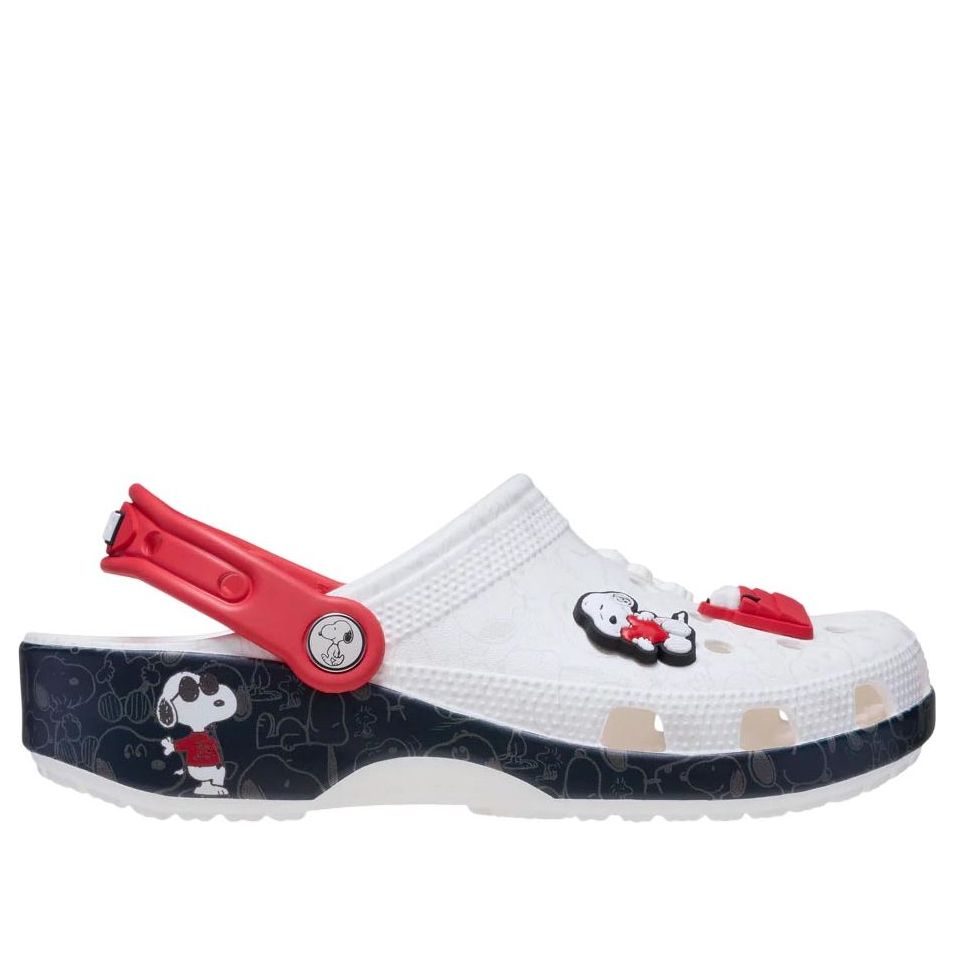 Lookbook 花生漫畫 x Crocs 經典拖鞋『史努比』 211124-90H