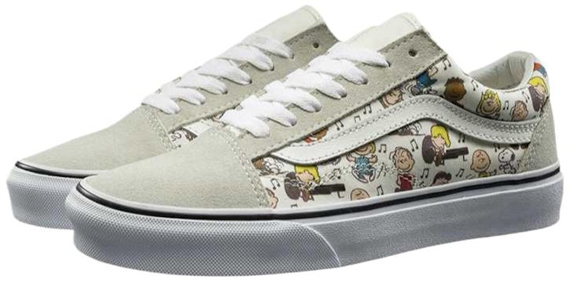 Peanuts x Vans Old Skool 'The Gang' - Kumpulan Snoopy VN0A38G1QVW Lookbook Peanuts x Vans Old Skool 'The Gang' - Kumpulan Snoopy VN0A38G1QVW