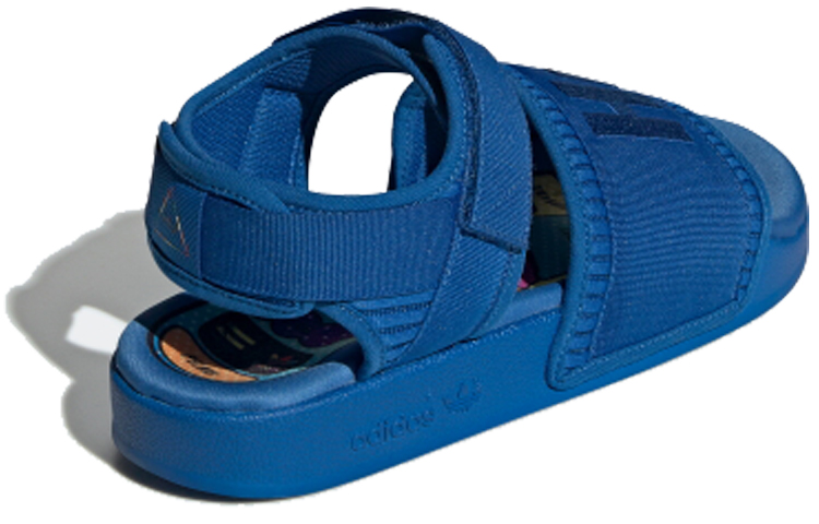 Lookbook 파렐 x 아디다스 아딜렛 2.0 샌들 '블루' FU7613