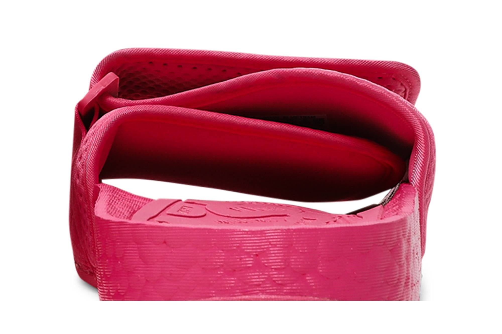 Sizing ファレルxアディダス ブーストスライド "セミソーラーピンク" FV7289