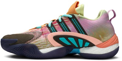 파렐 x 아디다스 크레이지 BYW 2.0 '초크 코랄' FU7369 Lookbook 파렐 x 아디다스 크레이지 BYW 2.0 '초크 코랄' FU7369