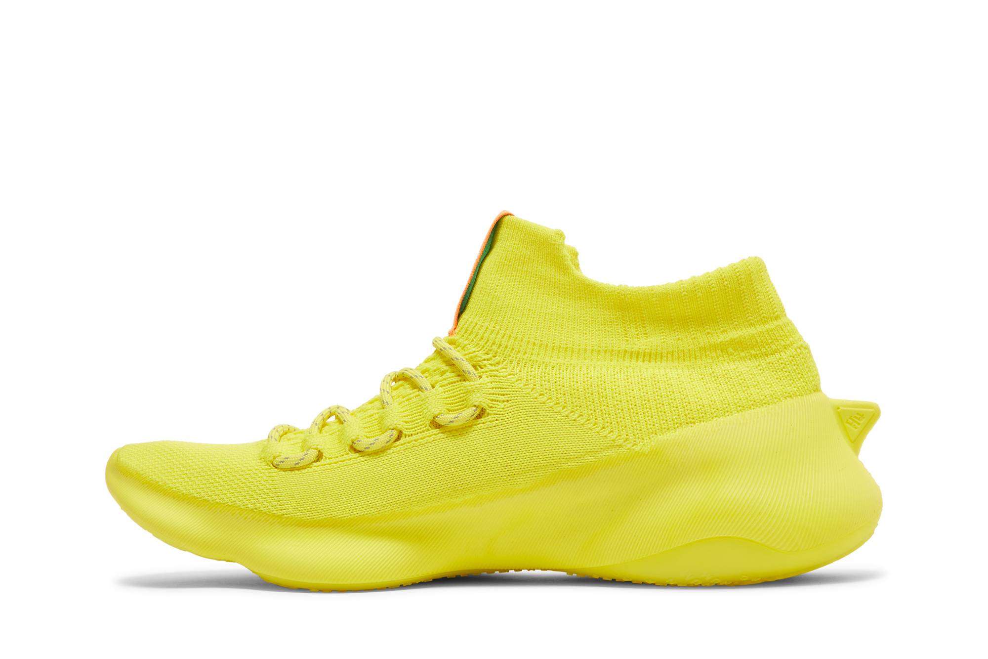 Lookbook ファレル×adidas HU シコナ イエロー GW4881