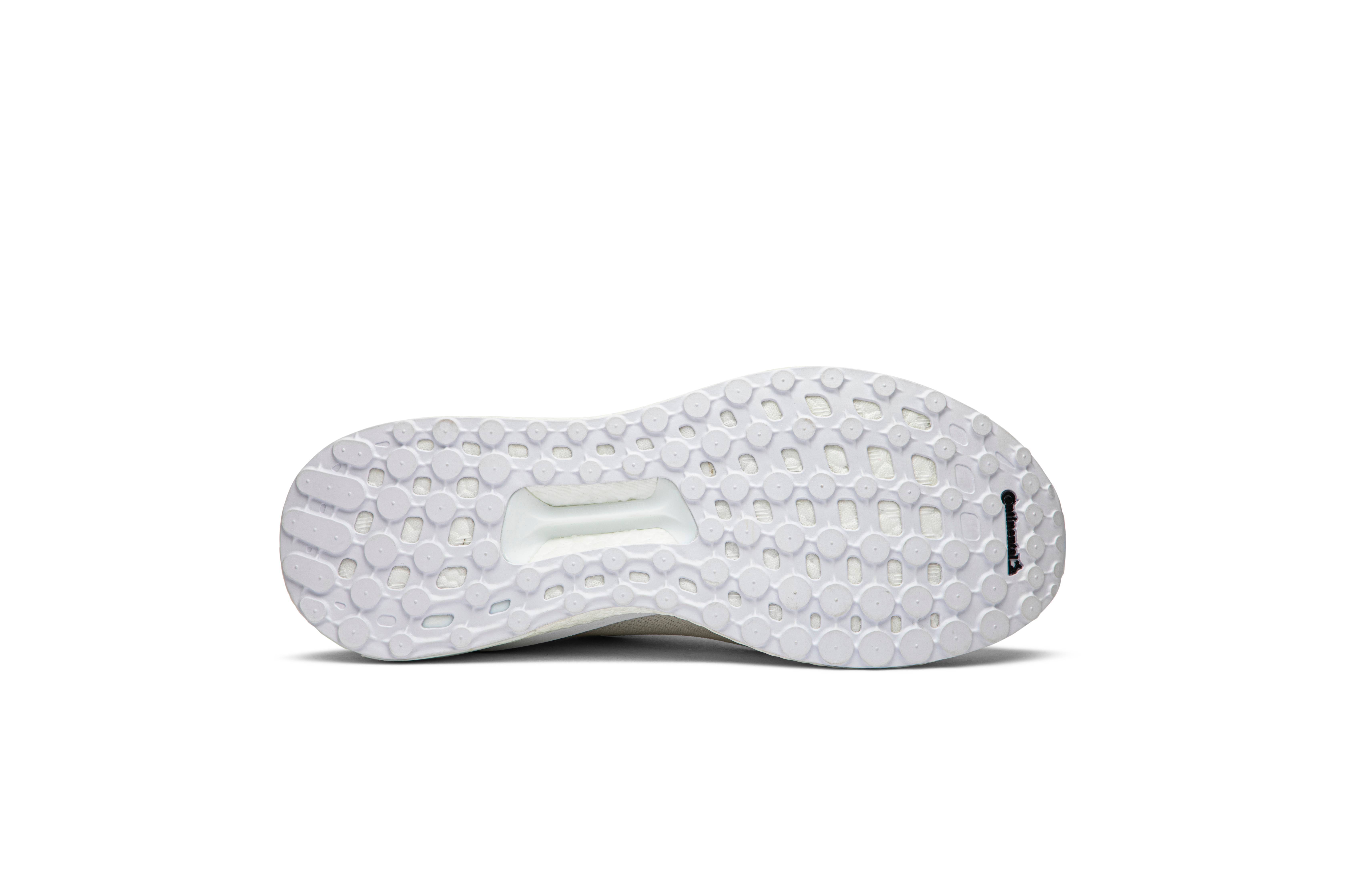 Shop Pharrell x adidas Solar Hu Glide PRD 'Putih Awan' EF2378