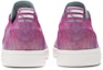 Details for Pharrell x adidas Stan Smith Hu Holi 'Chalk Coral' dalam warna Batu Karang. DA9612