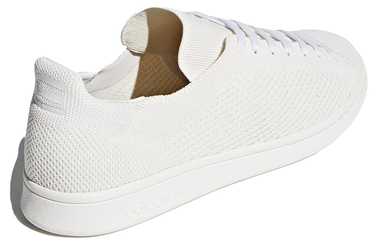 Shop 파렐 x 아디다스 스탠 스미스 후 홀리 '크림 화이트' DA9611