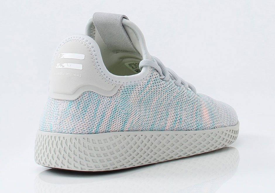 Shop Pharrell x adidas Tennis Hu 'Azul Rosado' BY2671