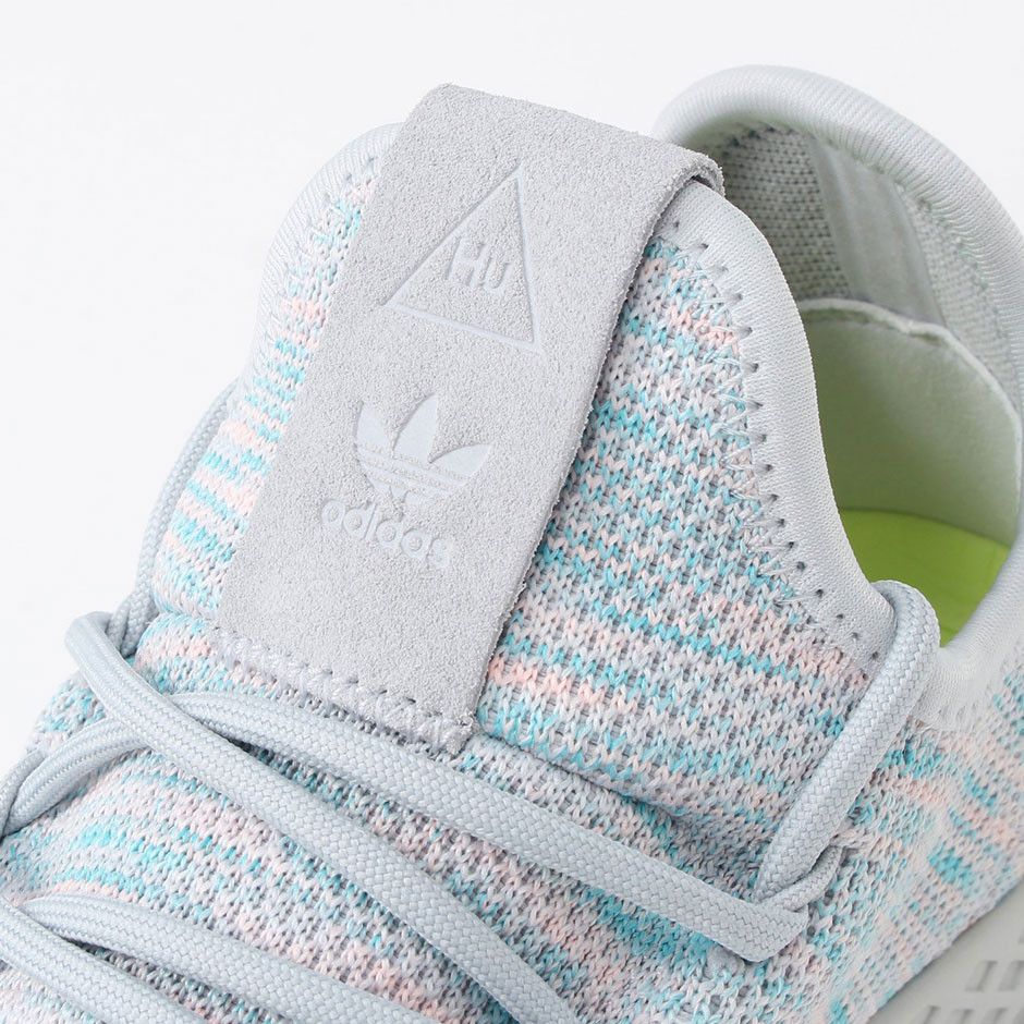 Details for Pharrell x adidas Tennis Hu 'Azul Rosado' BY2671