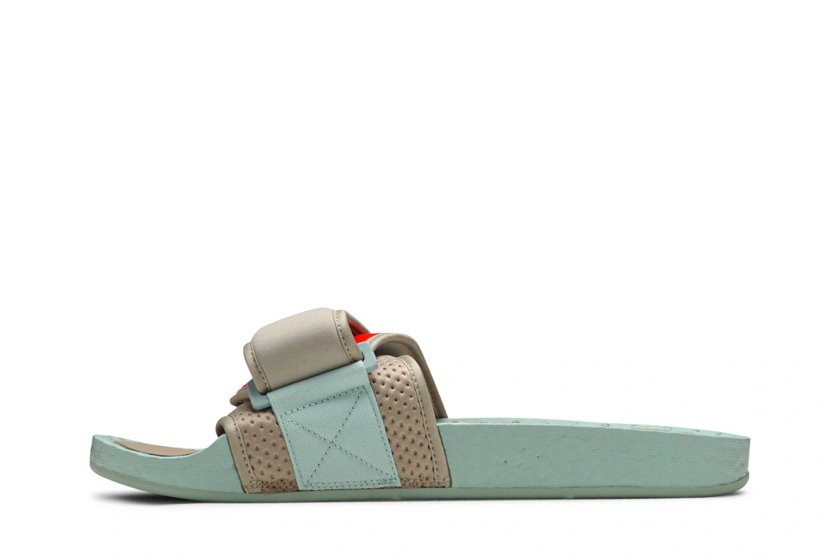 Pharrell x NIGO x adidas HU Chancletas Slides 'Friendship Pack'