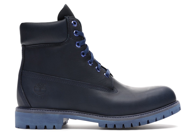 Buy 法瑞爾 x Timberland 6 吋高級靴 '蜜蜂線 - 藍' TB0A13XU