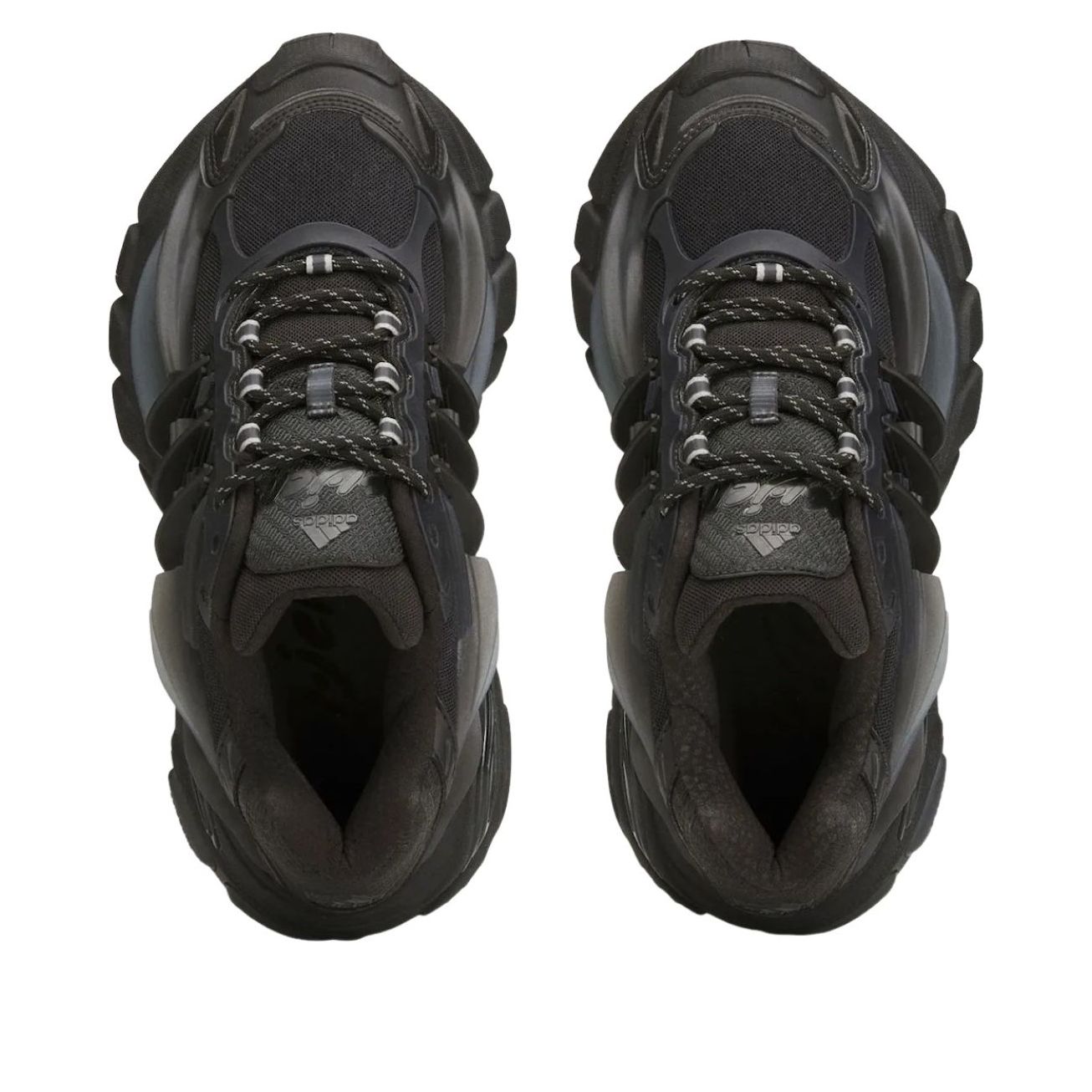 Shop Pharrell x VIRGINIA x adidas Adistar Jellyfish 'Triple Black' zapatillas negras KJ3841