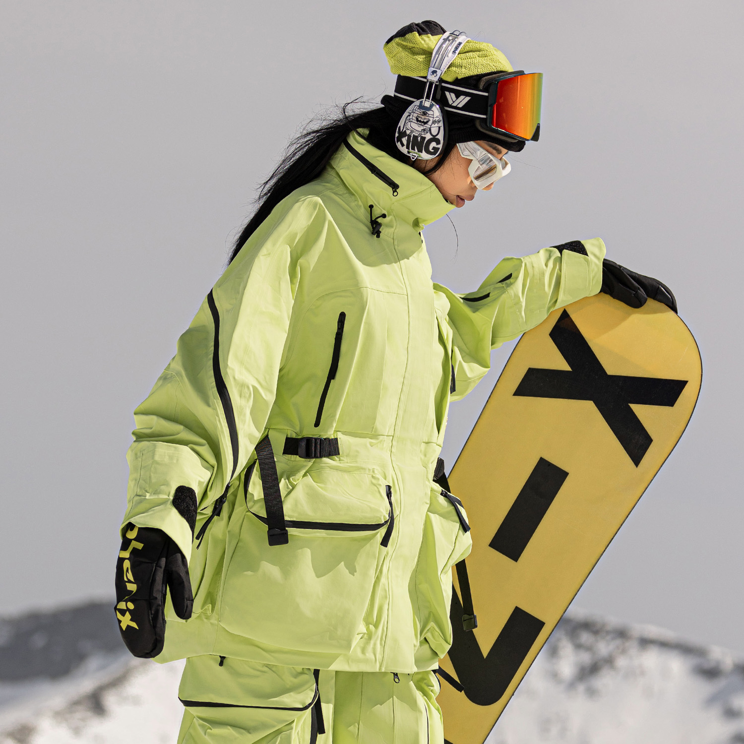 Purchase Chaqueta Snowboard Unisex Impermeable y Transpirable Phenix MISS FW24 - Amarilla. PCKW2WT28