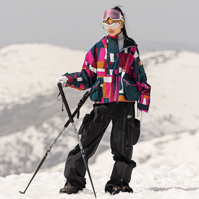 Phenix MISS 系列滑雪戶外滑雪褲 男女款寬鬆版型。 PCKW2PA28 Sizing Phenix MISS 系列滑雪戶外滑雪褲 男女款寬鬆版型。 PCKW2PA28