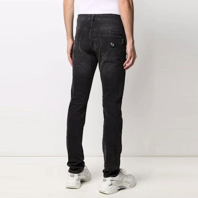 PHILIPP PLEIN 中腰修身牛仔褲附標誌貼片 FAACMDT2551-PDE004N-02 Shop PHILIPP PLEIN 中腰修身牛仔褲附標誌貼片 FAACMDT2551-PDE004N-02