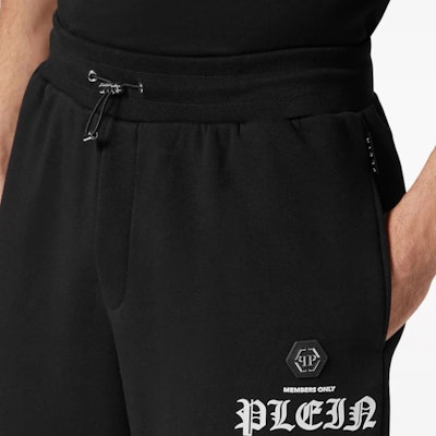 PHILIPP PLEIN FW23 黑色短褲帶標誌印花設計。 SADC-MJT2309-PJO002N-02 Details for PHILIPP PLEIN FW23 黑色短褲帶標誌印花設計。 SADC-MJT2309-PJO002N-02