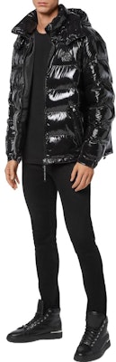 PHILIPP PLEIN SS23 黑色亮面拉鍊連帽外套。 LABCMRB1944PNY002N-02 Purchase PHILIPP PLEIN SS23 黑色亮面拉鍊連帽外套。 LABCMRB1944PNY002N-02