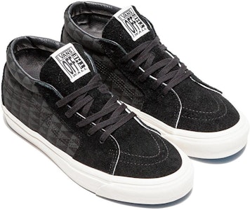 (W) 반스 UA SK8-Mid 83 DX '그린 블랙' VN0A5JMFC38 Lookbook (W) 반스 UA SK8-Mid 83 DX '그린 블랙' VN0A5JMFC38