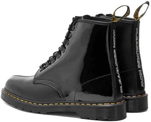 Pleasures x Dr. Martens 1460 黒 (Pleasures x ドクターマーチン 1460 黒) 25985001 Lookbook Pleasures x Dr. Martens 1460 黒 (Pleasures x ドクターマーチン 1460 黒) 25985001