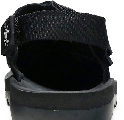 Pleasures x Reebok Beatnik Sandal 'Spider' Hitam Putih FY3418 Sizing Pleasures x Reebok Beatnik Sandal 'Spider' Hitam Putih FY3418