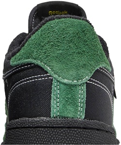 Pleasures x Reebok Club C 85 "パイングリーン" GW2644 Sizing Pleasures x Reebok Club C 85 "パイングリーン" GW2644