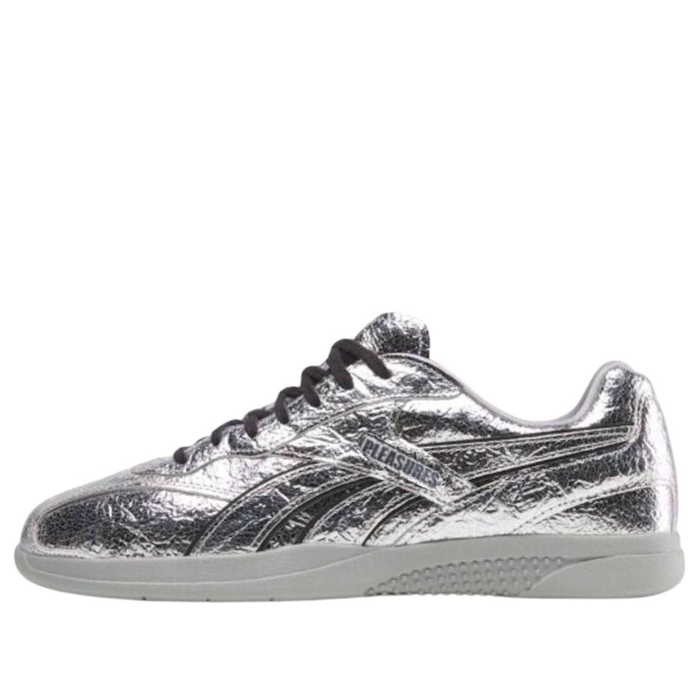Pleasures x Reebok Hammer Street 'Silver Grey' 100238498