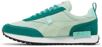 Pokémon x Puma Future Rider 'Bulbasaur' Koleksi Sepatu Sneakers 389812-01 Lookbook Pokémon x Puma Future Rider 'Bulbasaur' Koleksi Sepatu Sneakers 389812-01