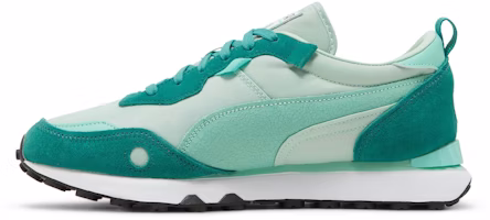 精灵宝可梦 x 彪马 Rider FV '藤蔓/假日' 387324-01 Lookbook 精灵宝可梦 x 彪马 Rider FV '藤蔓/假日' 387324-01