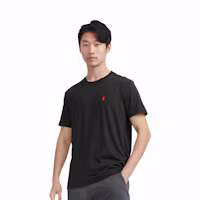 Shop Polo Ralph Lauren Camiseta Negra de Manga Corta Cuello Redondo Color Sólido 710865767-001