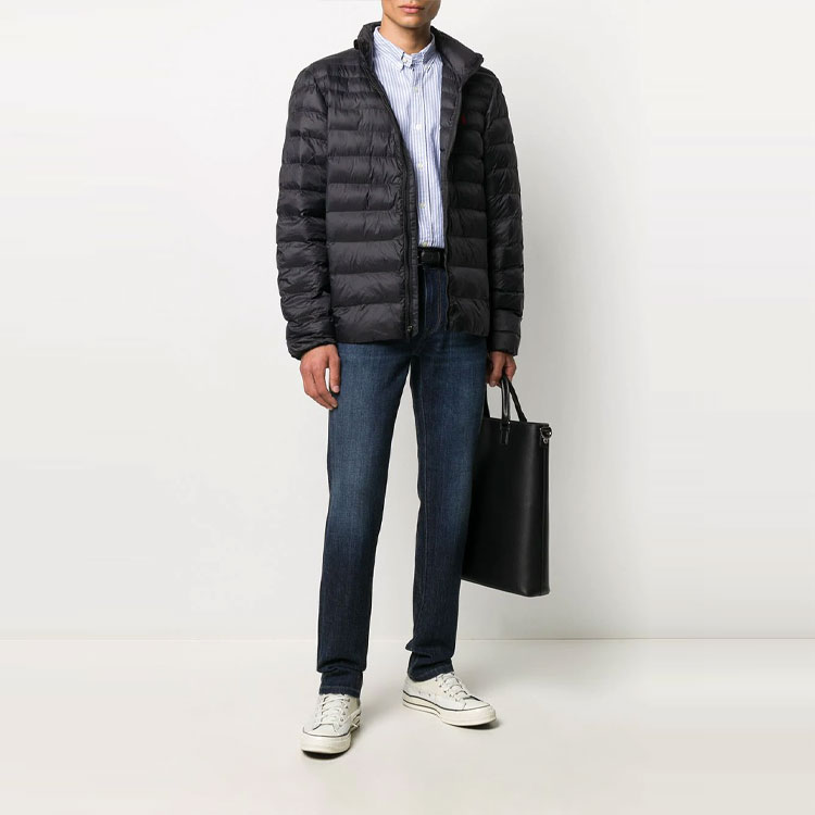 Shop Polo Ralph Lauren 黑色Logo刺繡拉鍊棉質夾克外套。 710810897-012