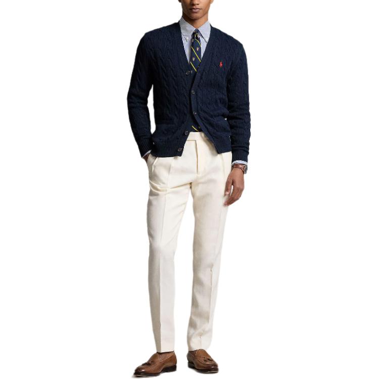 Lookbook Polo Ralph Lauren 海軍藍V領刺繡標誌針織開衫。 710890548-004