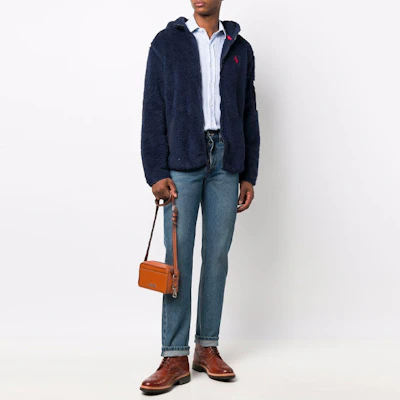 Polo Ralph Lauren FW21 男士蓝色徽标刺绣抓绒拉链连帽外套 710852514-003 Lookbook Polo Ralph Lauren FW21 男士蓝色徽标刺绣抓绒拉链连帽外套 710852514-003