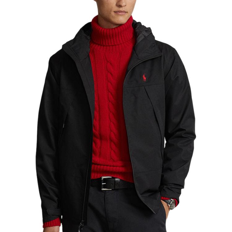 Lookbook Polo Ralph Lauren FW23 黑色防水連帽外套 刺繡標誌款式。 MNPOOTW16021193-001