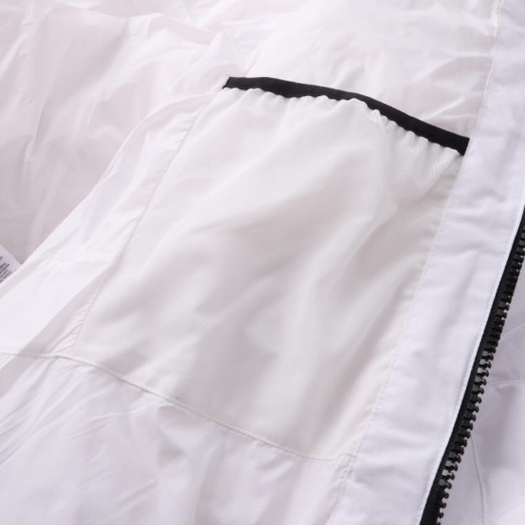 Shop Polo Ralph Lauren FW24  White Down Jacket with Detachable Hood & Pony Logo. 710889959-006