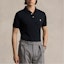 Shop Polo Ralph Lauren FW24 經典刺繡標誌修身版型黑色Polo衫 MNPOKNI1N822990-001